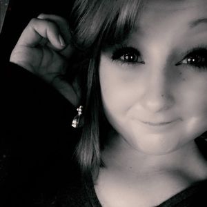 Meet your Posher, Paige